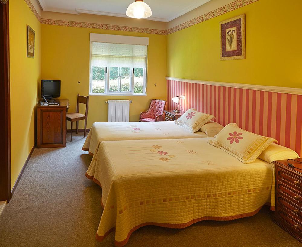 Casa Manoli Luarca Guest House Almuña Eksteriør bilde