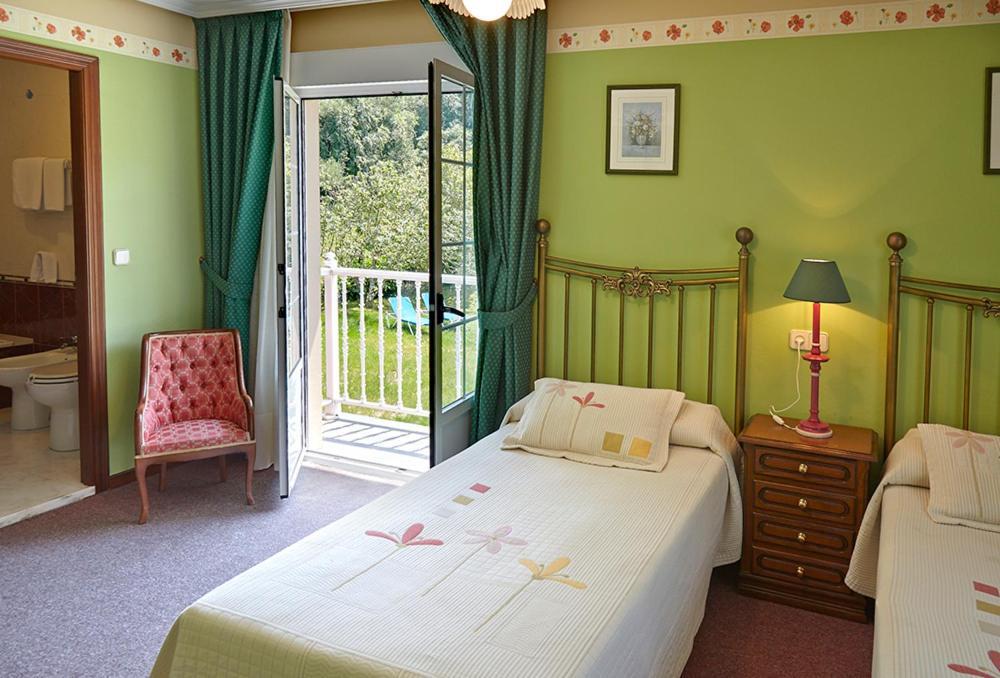 Casa Manoli Luarca Guest House Almuña Eksteriør bilde